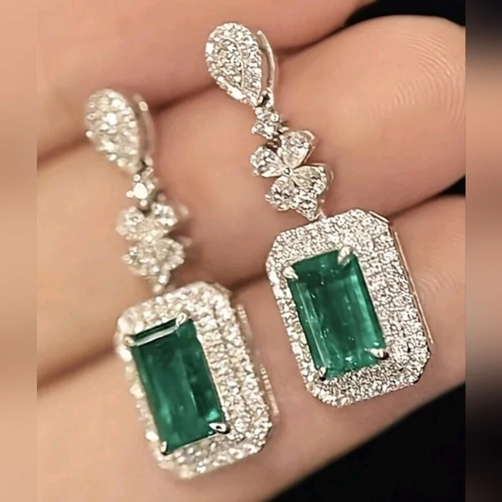 💎 New Silver Sterling Emerald Green Cubic Zirconia Drop Earrings - Picture 3 of 5